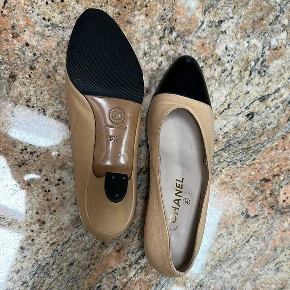 Chanel Tan and Black Cap-Toe Heels - Classic - Picture 3 of 5